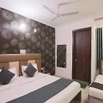 Roomsity Pride